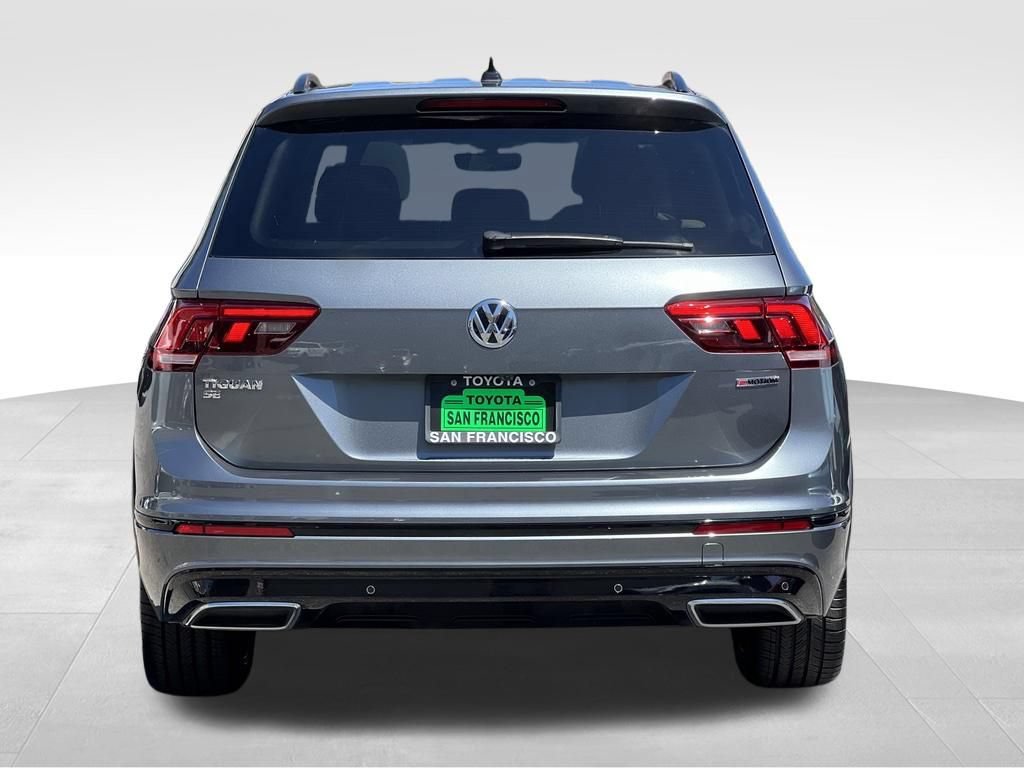 Used 2020 Volkswagen Tiguan SE R-Line AWD/4WD image 4