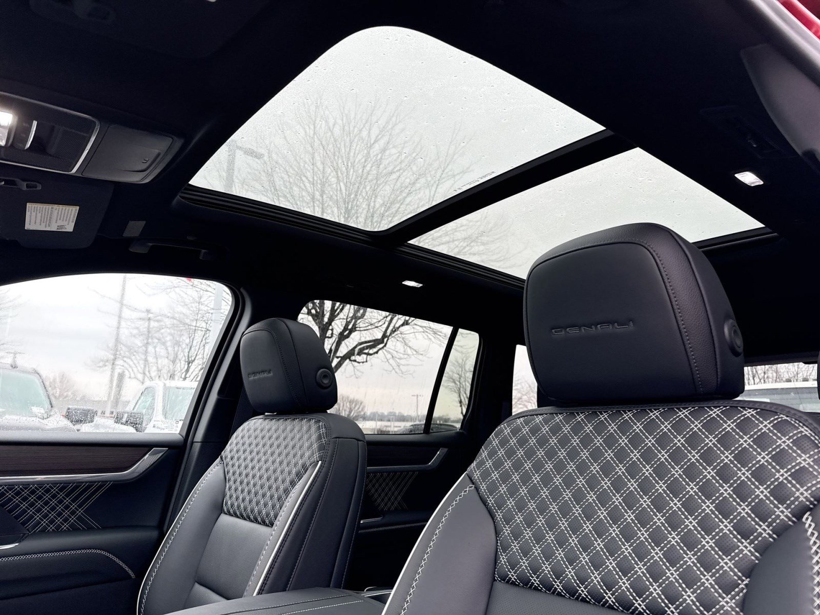 New 2026 GMC Acadia Denali w/ Super Cruise Package image 17