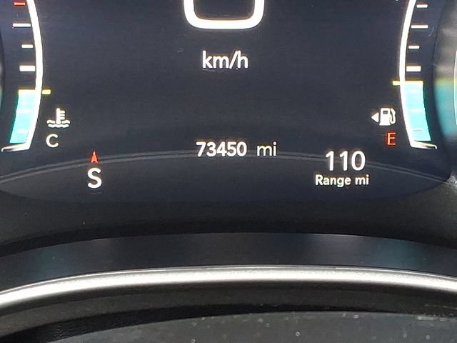 Used 2024 Chrysler Pacifica Touring-L FWD image 18
