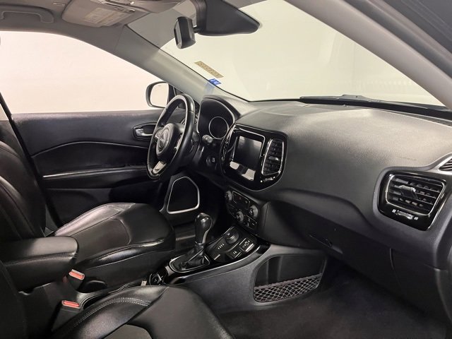 Used 2019 Jeep Compass Altitude image 11