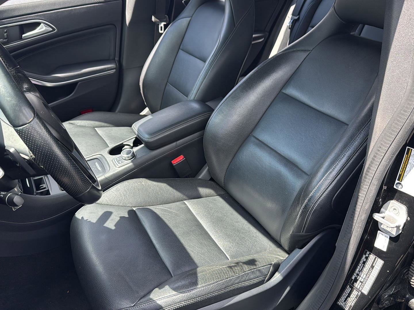 Used 2014 Mercedes-Benz CLA 250 image 9