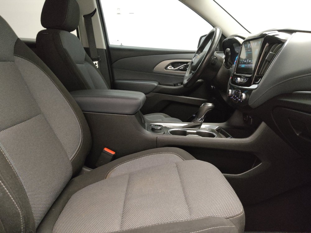 Used 2019 Chevrolet Traverse LT FWD image 21