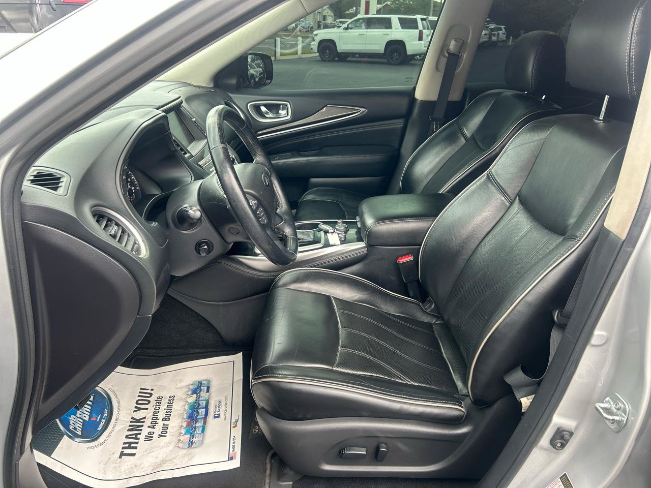 Used 2017 INFINITI QX60 Luxe AWD/4WD image 11