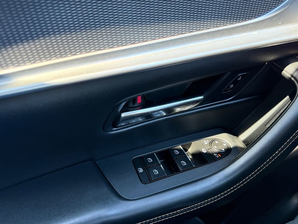 Used 2024 MAZDA CX-90 3.3 Turbo S w/ Premium Package image 10