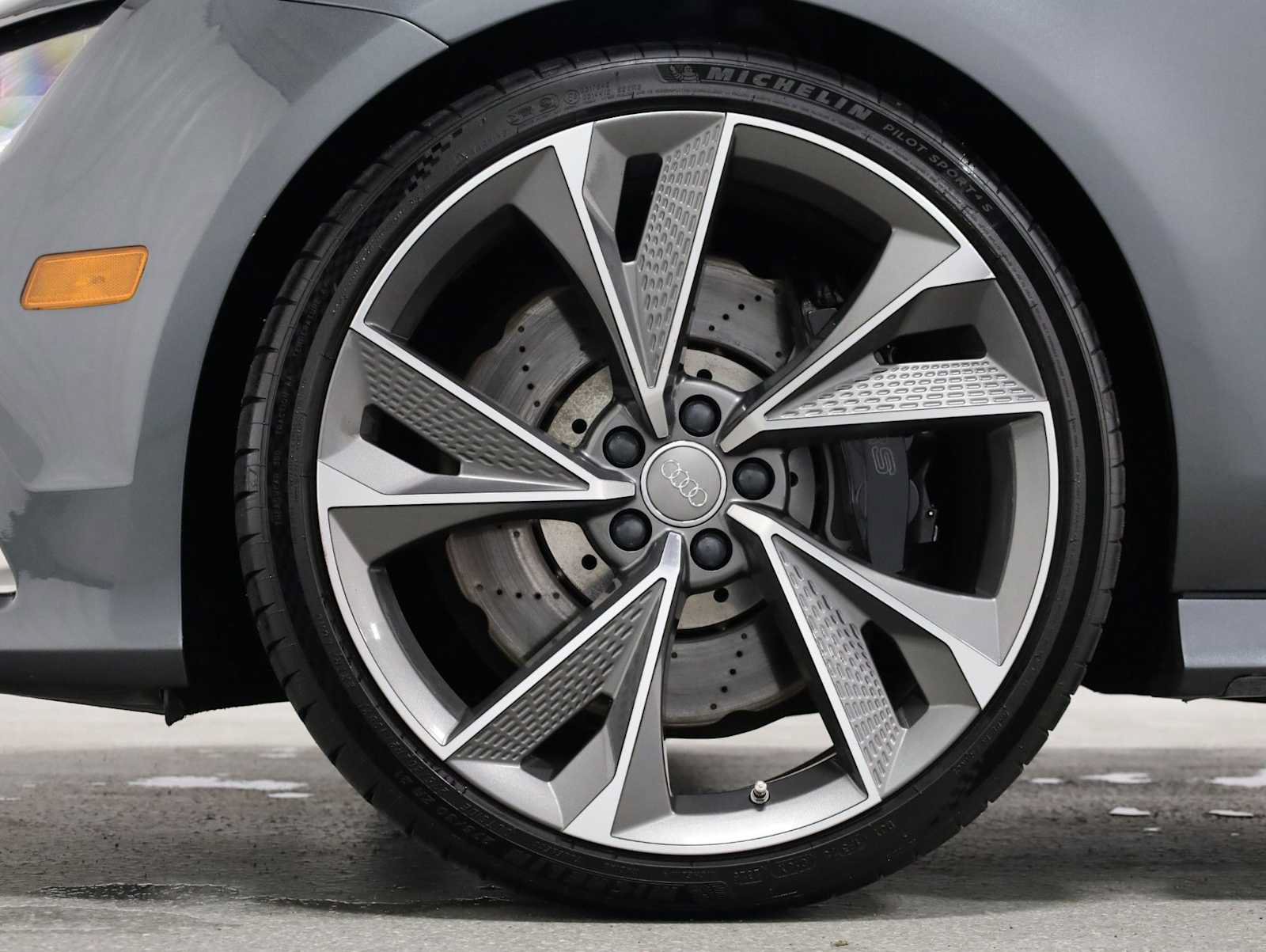 Used 2014 Audi RS 7 Prestige AWD/4WD image 38