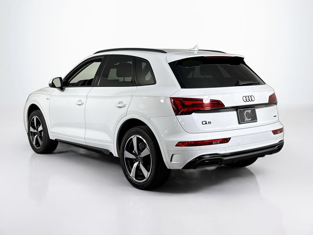 Used 2023 Audi Q5 2.0T Premium Plus w/ Premium Plus Package AWD/4WD image 3