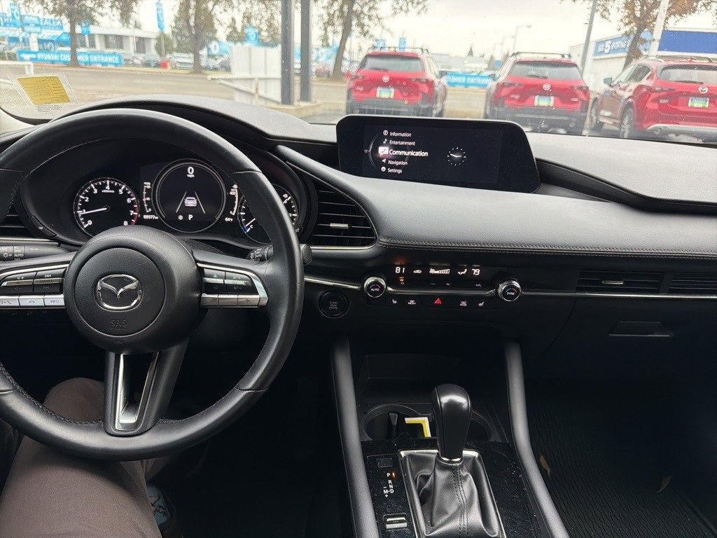 Used 2022 MAZDA MAZDA3 s image 17