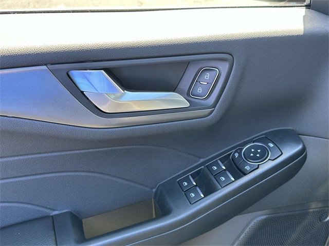 New 2025 Ford Escape SE image 14