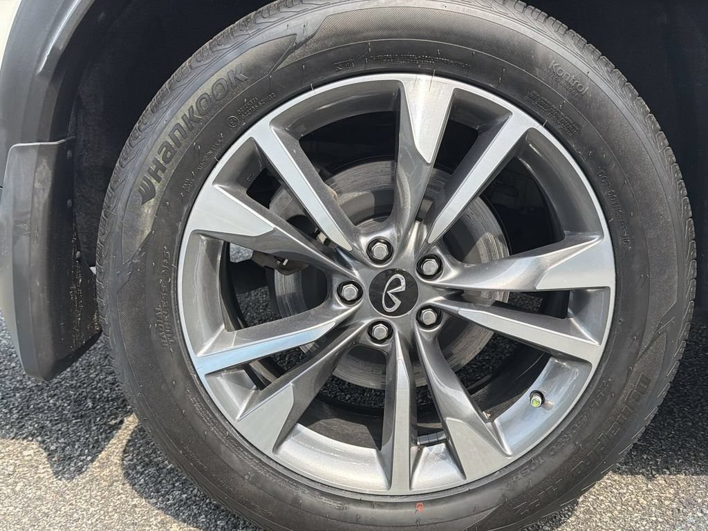 Certified 2023 INFINITI QX60 Luxe w/ Performance Audio Package AWD/4WD image 12