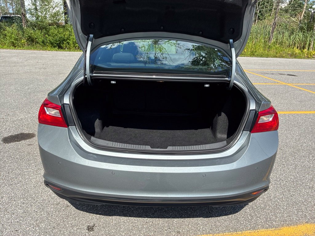 Used 2024 Chevrolet Malibu LT FWD image 47