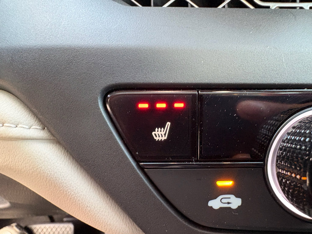 Certified 2025 Honda Accord SE image 20