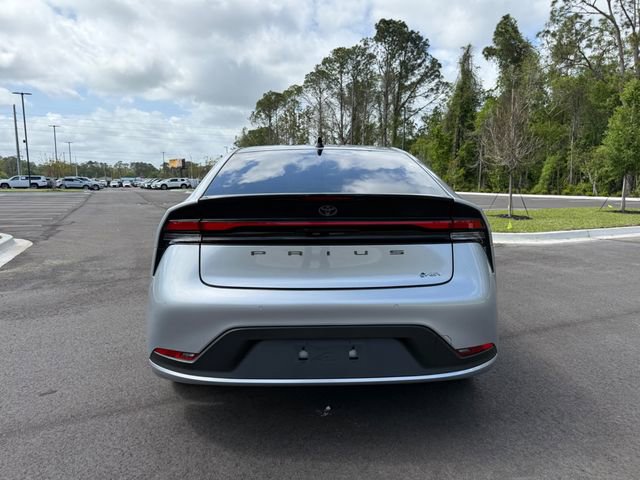 Used 2026 Toyota Prius LE image 14