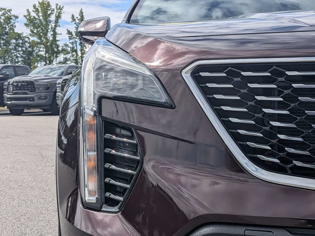 Used 2021 Cadillac XT4 Premium Luxury FWD image 9