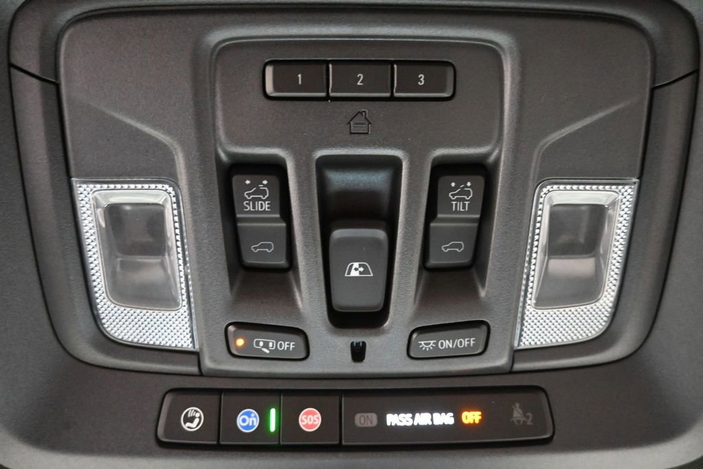 Used 2024 Chevrolet Silverado 2500 ZR2 w/ Technology Package AWD/4WD image 16