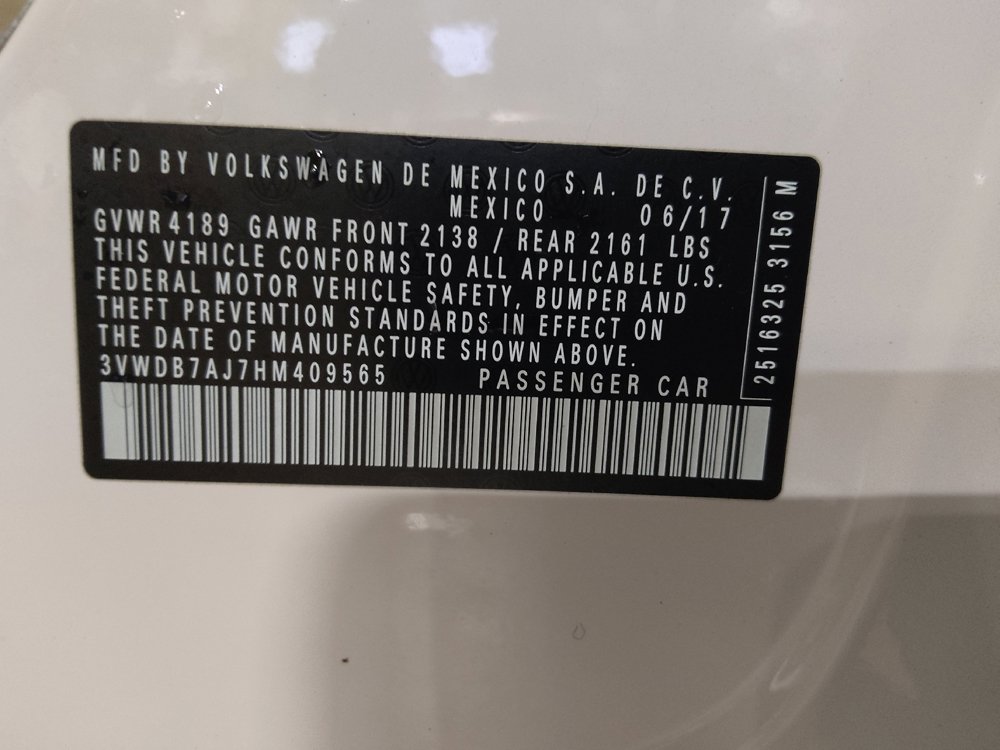 Used 2017 Volkswagen Jetta SE FWD image 33