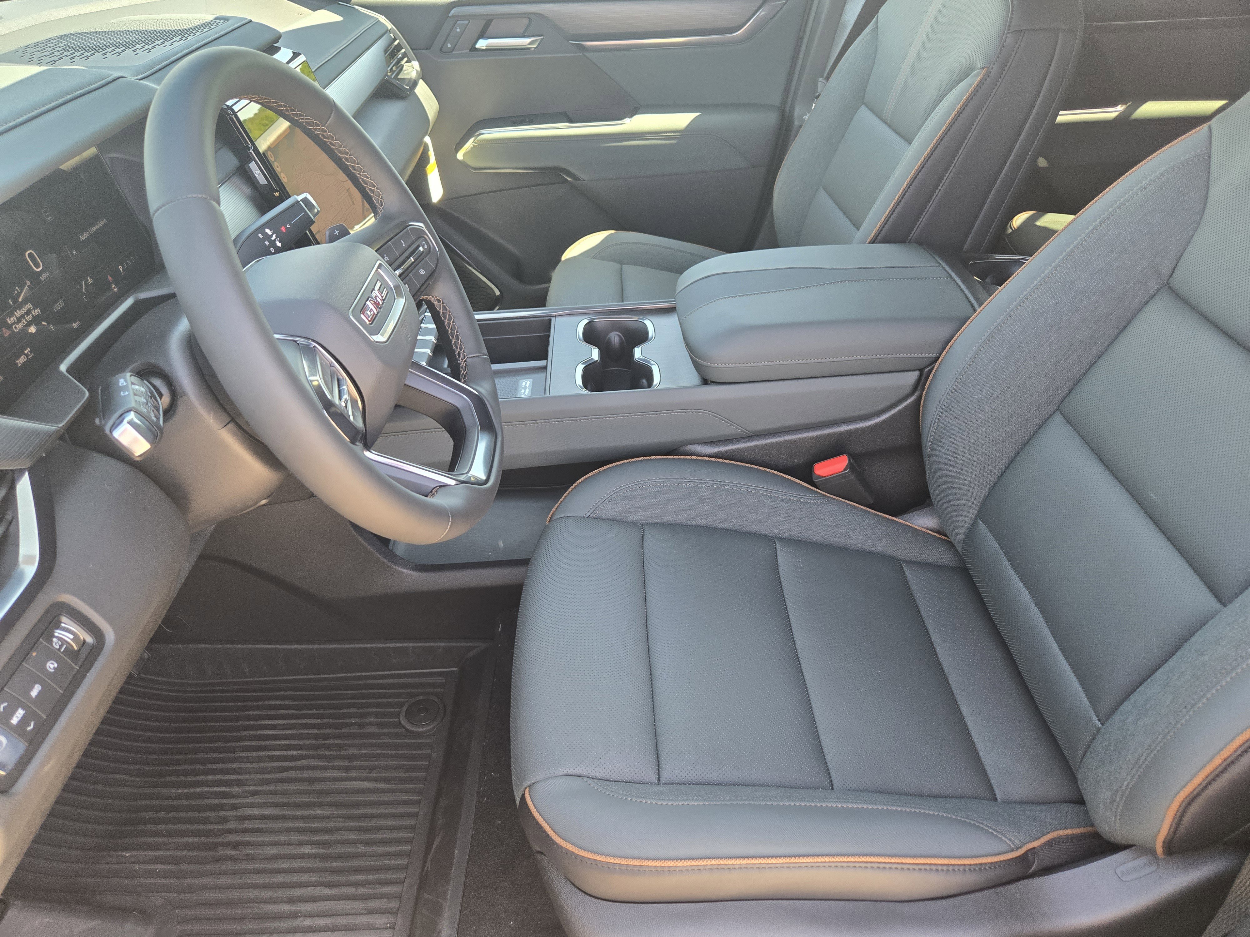 New 2026 GMC Acadia AT4 w/ Luxury Package image 9