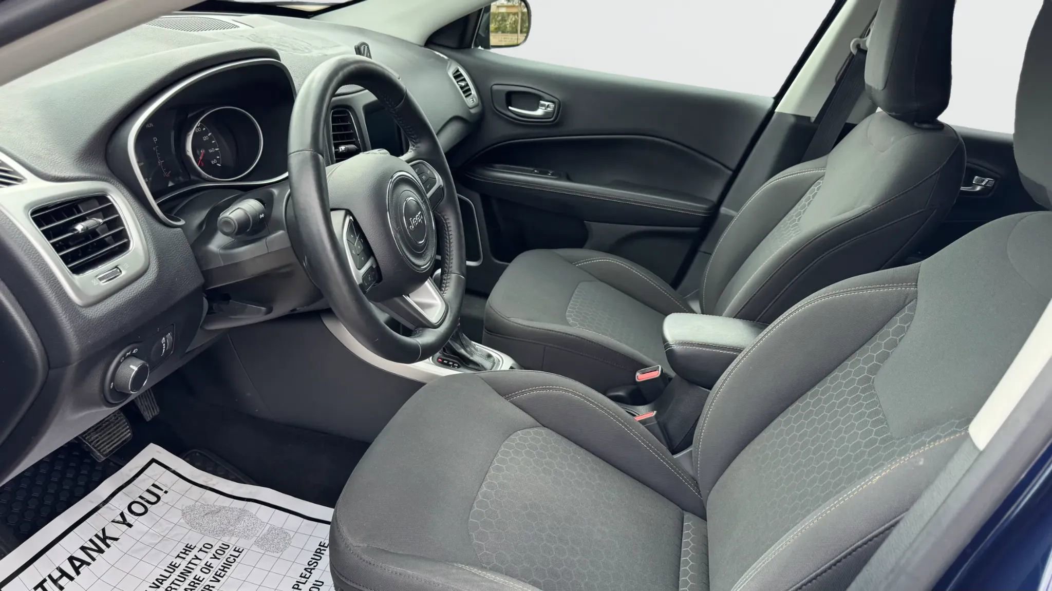 Used 2018 Jeep Compass Sport w/ Tech Group FWD image 10