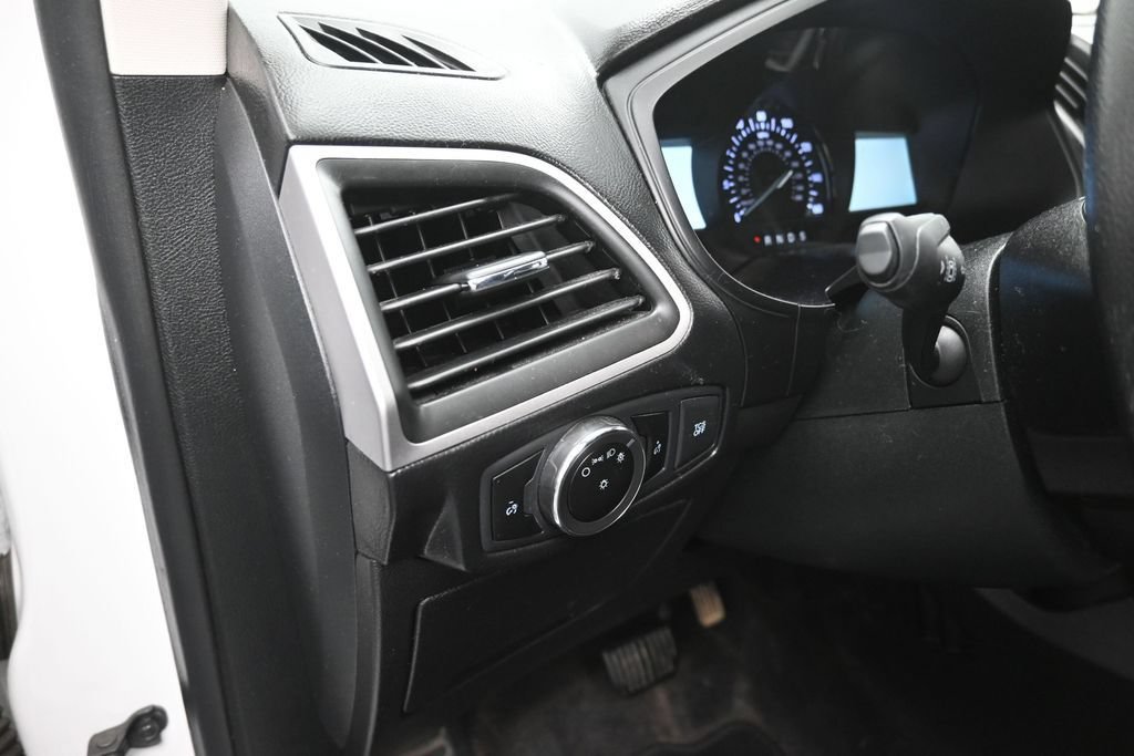 Used 2023 Ford Edge SE AWD/4WD image 13