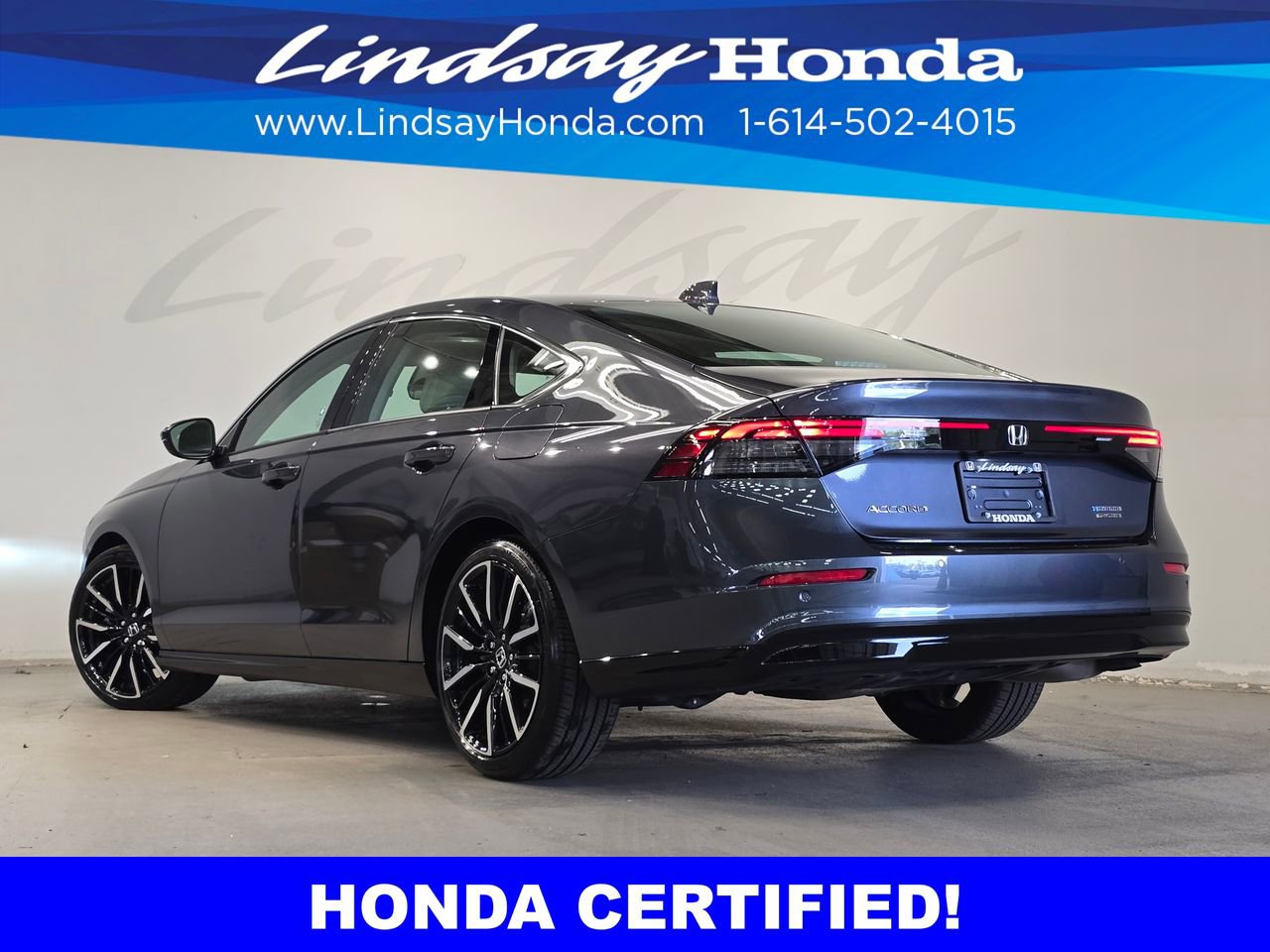 Used 2023 Honda Accord Touring image 4