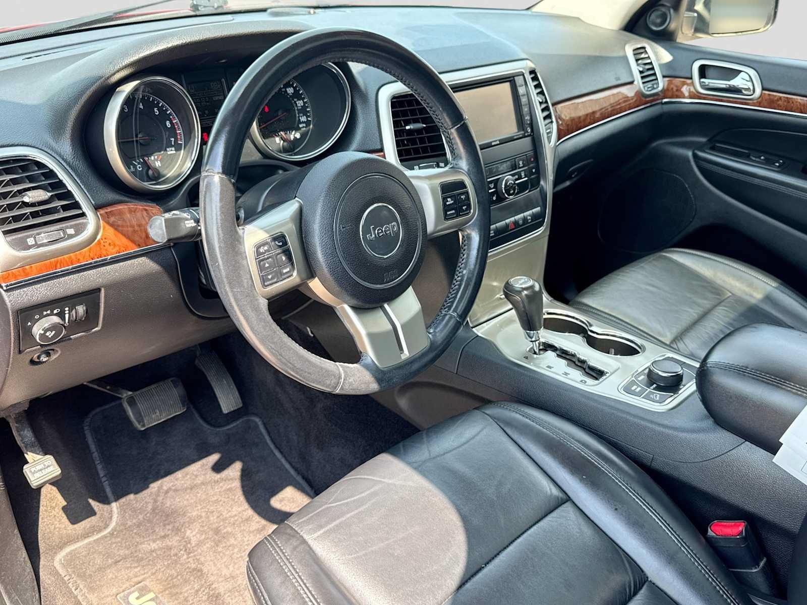 Used 2011 Jeep Grand Cherokee Limited AWD/4WD video 2
