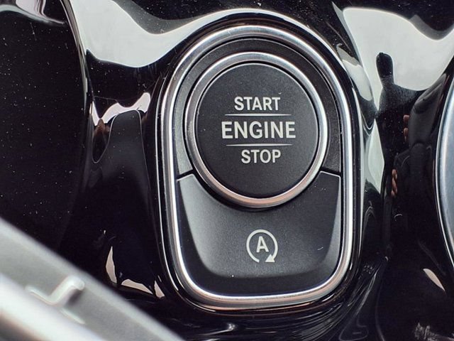 Used 2025 Mercedes-Benz GLA 250 image 25