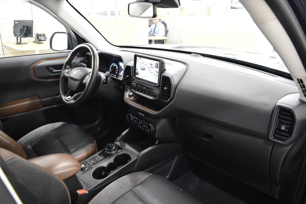 Used 2022 Ford Bronco Sport Outer Banks image 26