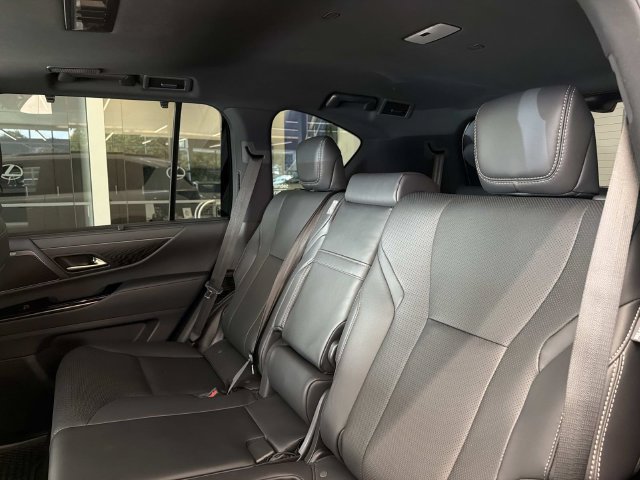 Certified 2026 Lexus LX 700h Luxury w/ Appearance Package AWD/4WD image 12