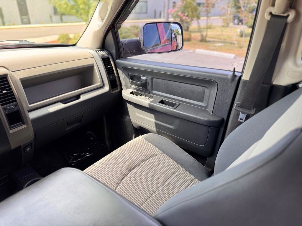 Used 2012 RAM 3500 ST w/ Chrome Appearance Group AWD/4WD image 11