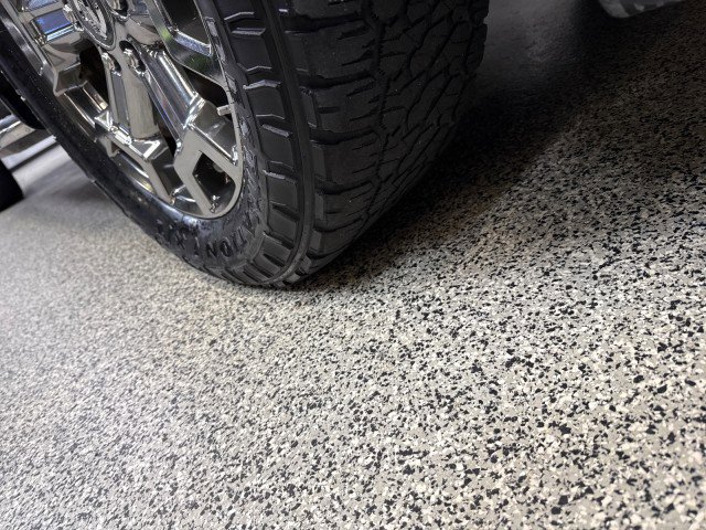 Used 2018 Nissan Titan SL w/ Chrome Package image 73