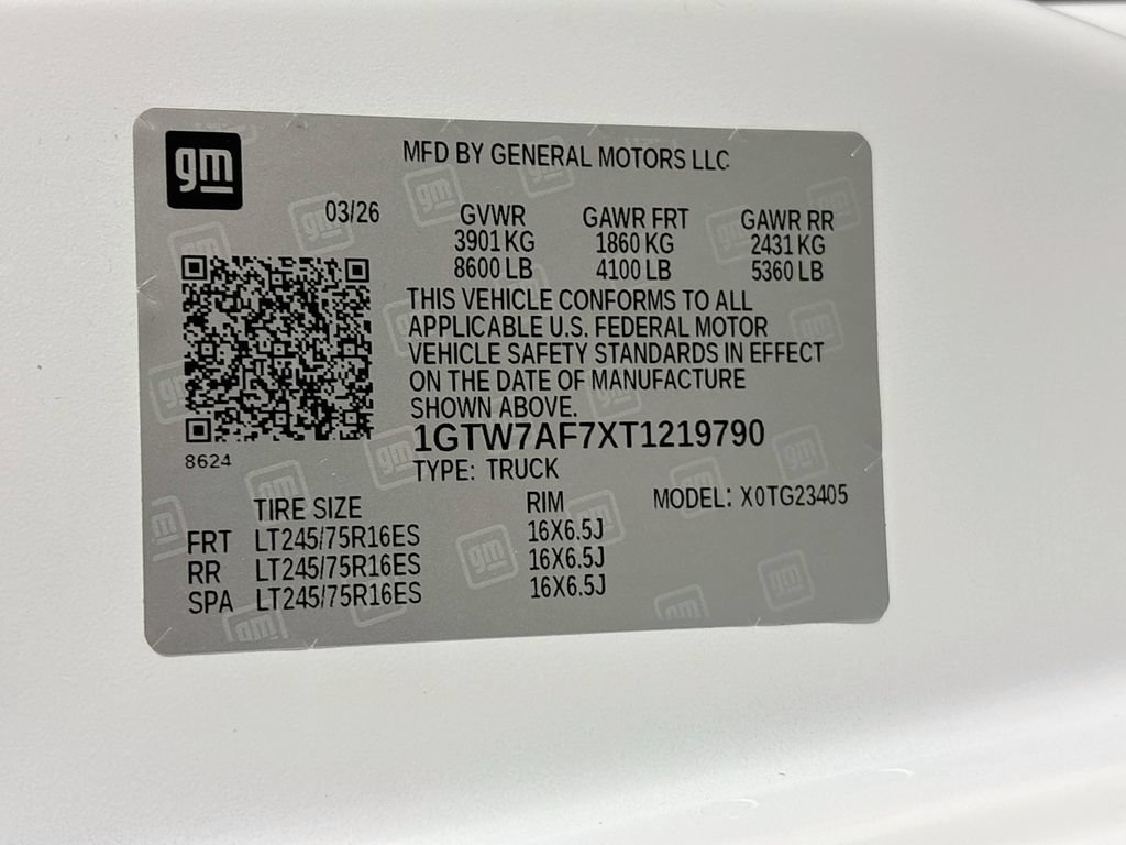 New 2026 GMC Savana 2500 w/ Driver Convenience Package RWD image 25