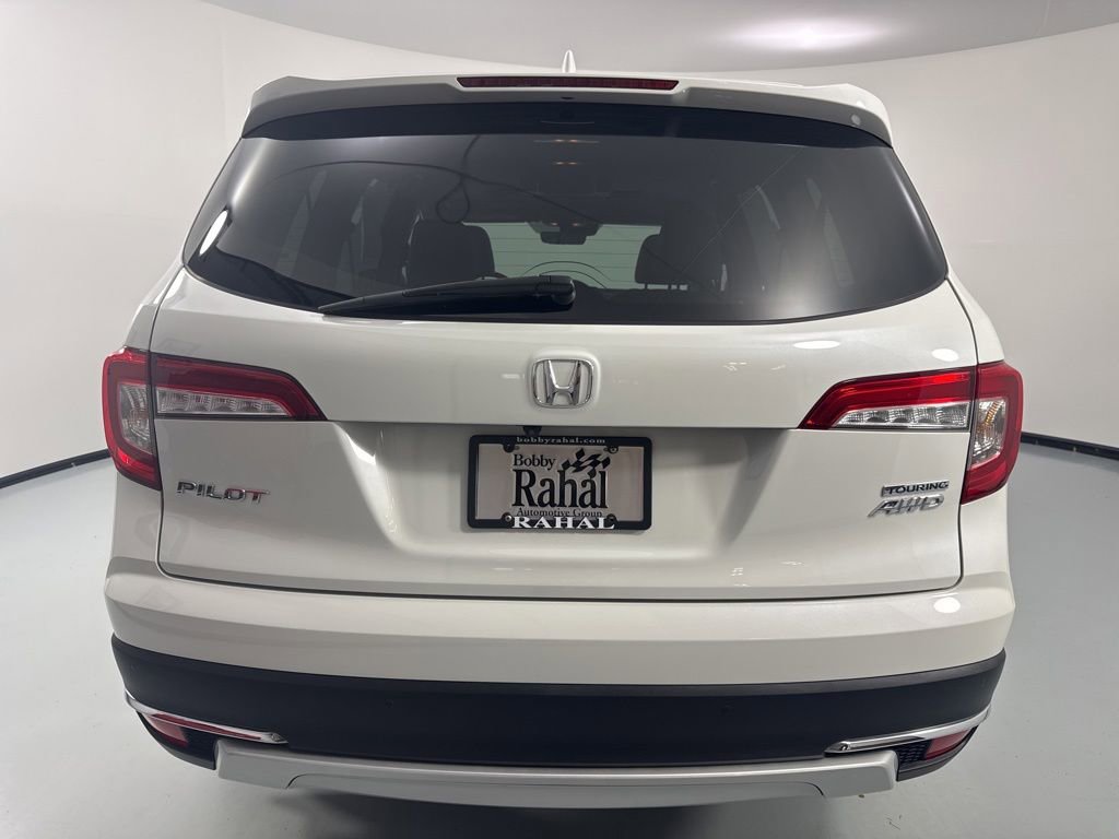 Used 2020 Honda Pilot Touring image 6