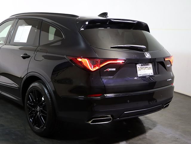 Used 2026 Acura MDX A-Spec image 11