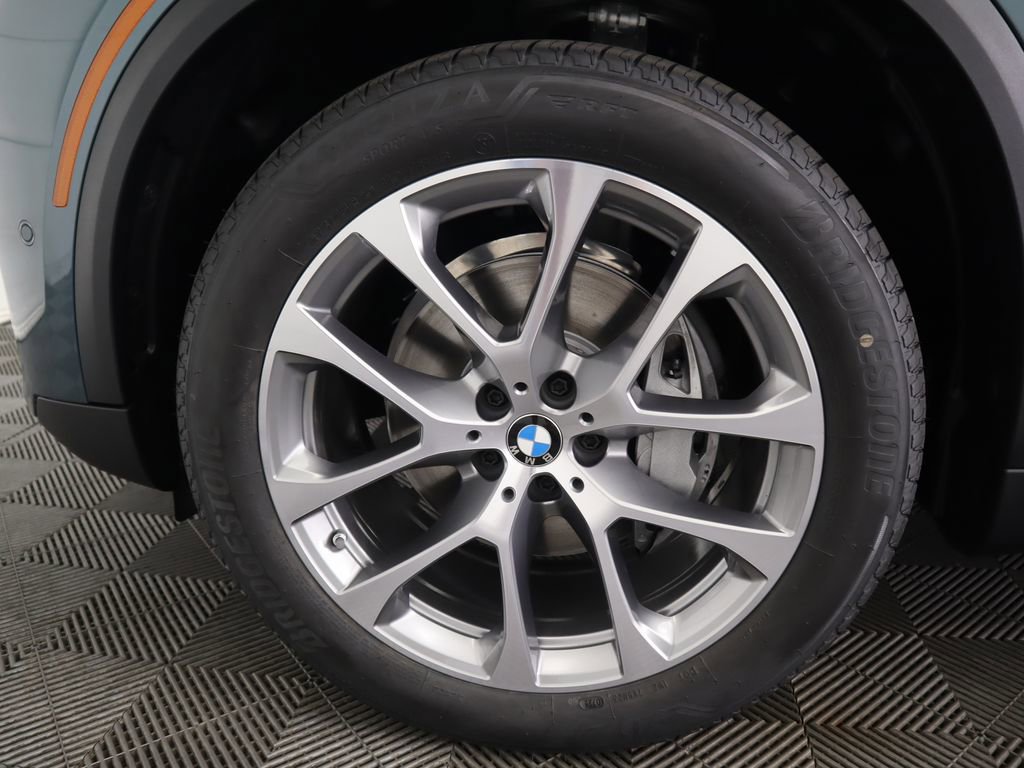 Certified 2026 BMW X5 xDrive40i w/ Climate Comfort Package AWD/4WD image 32