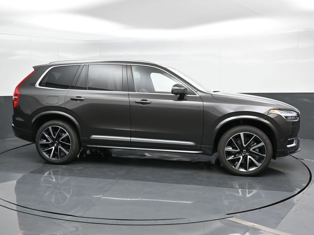New 2025 Volvo XC90 B6 Plus w/ Protection Package Premier image 3