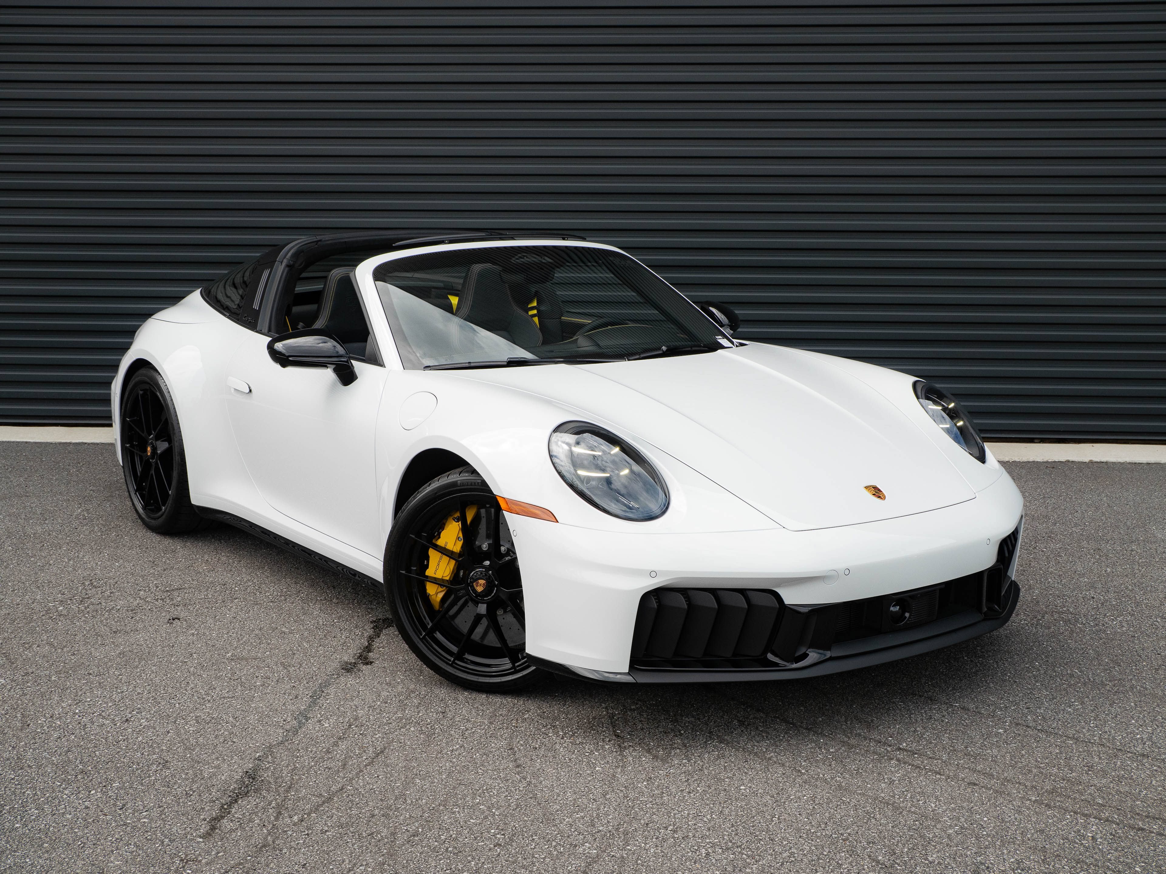 Certified 2026 Porsche 911 Targa 4 GTS AWD/4WD image 22