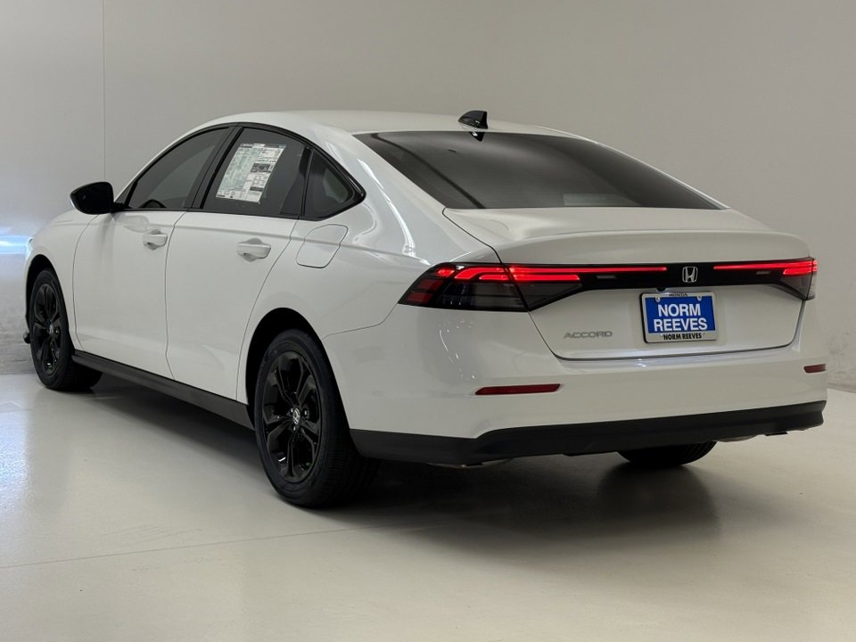 New 2025 Honda Accord SE image 7