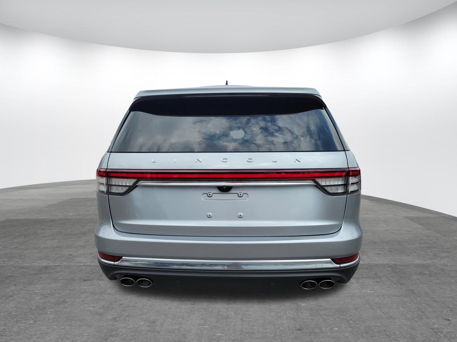 Used 2023 Lincoln Aviator Reserve w/ Equipment Group 201A image 31