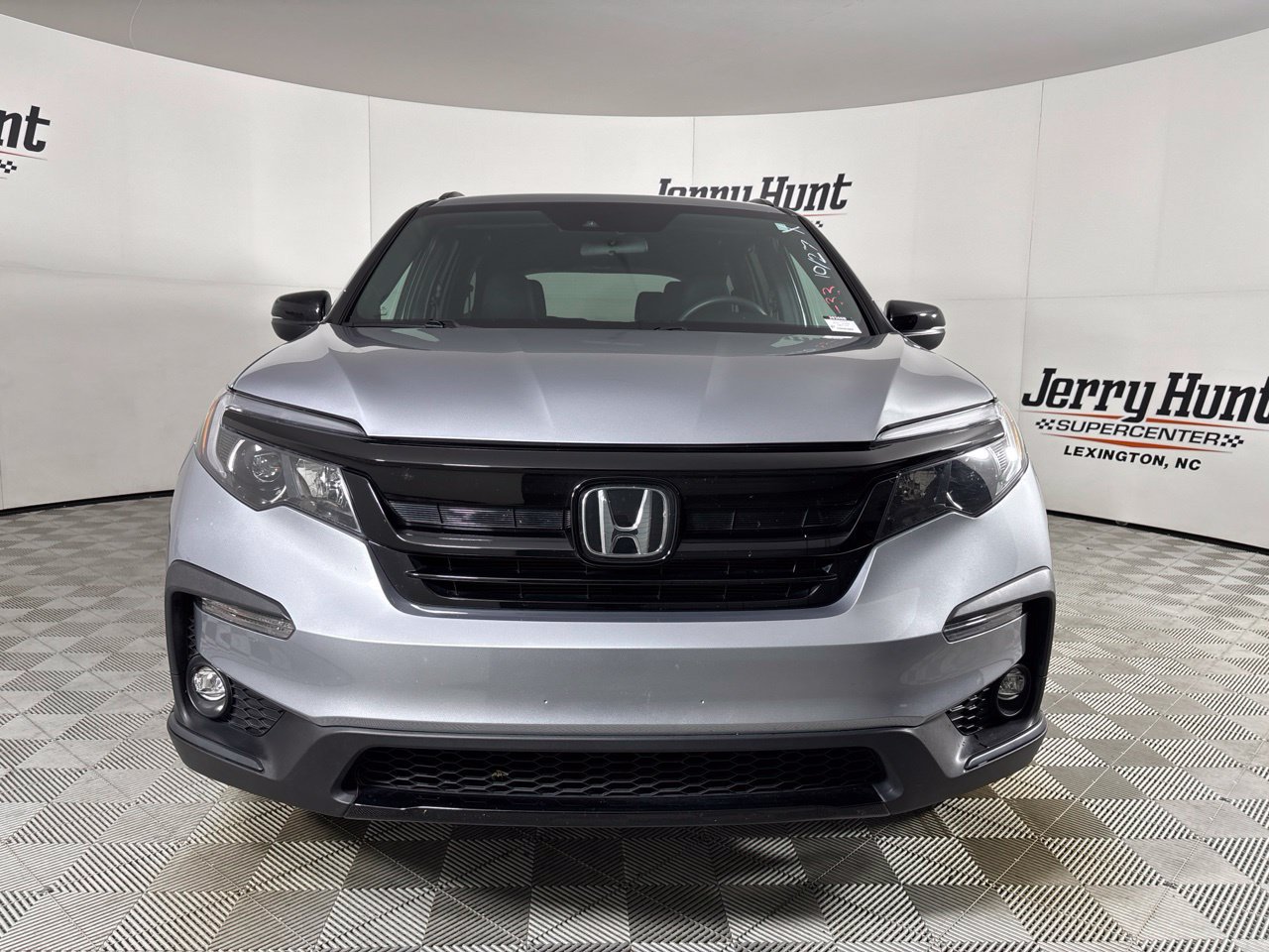 Used 2022 Honda Pilot Sport image 2