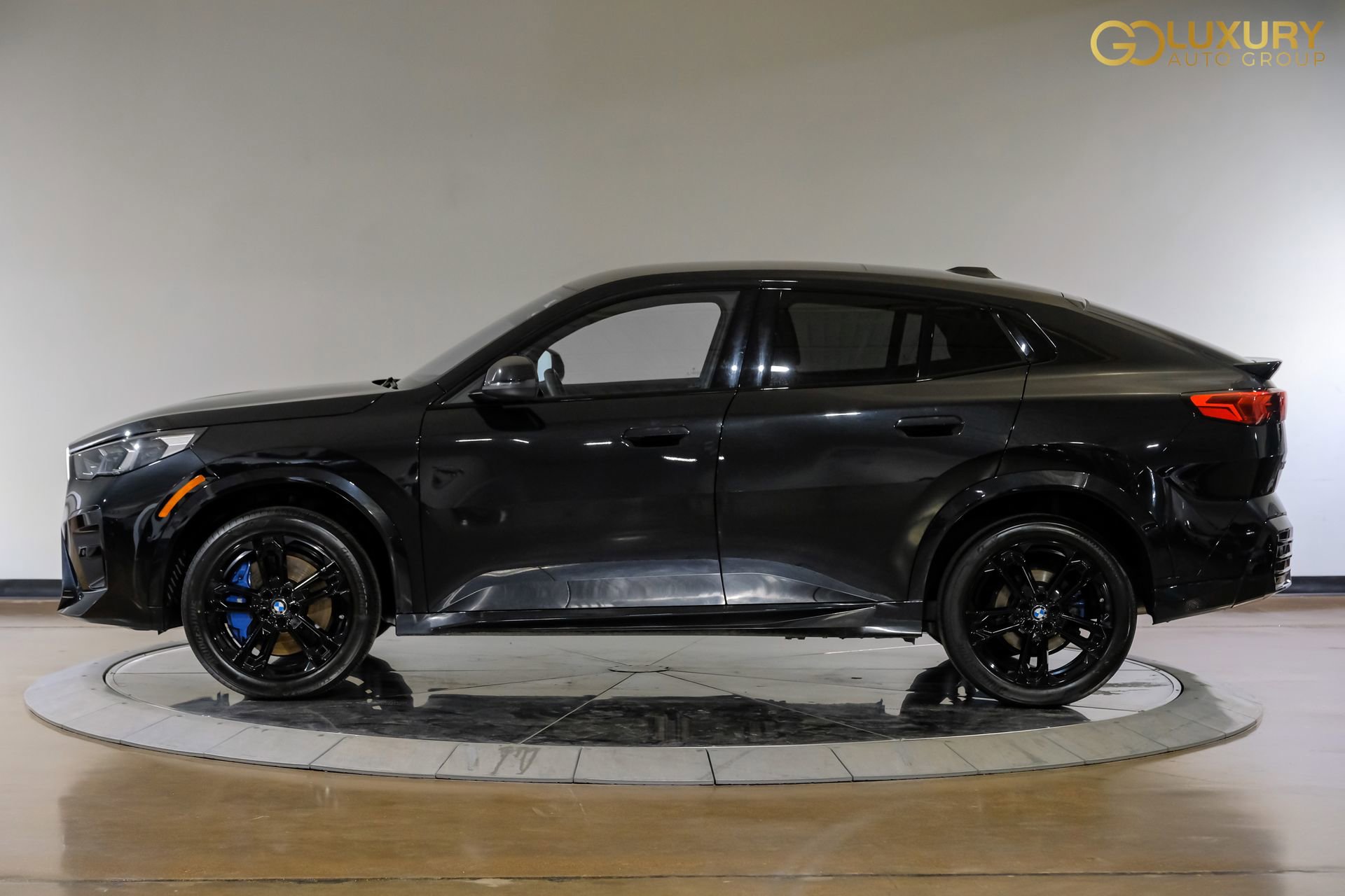 Used 2025 BMW X2 xDrive28i image 10