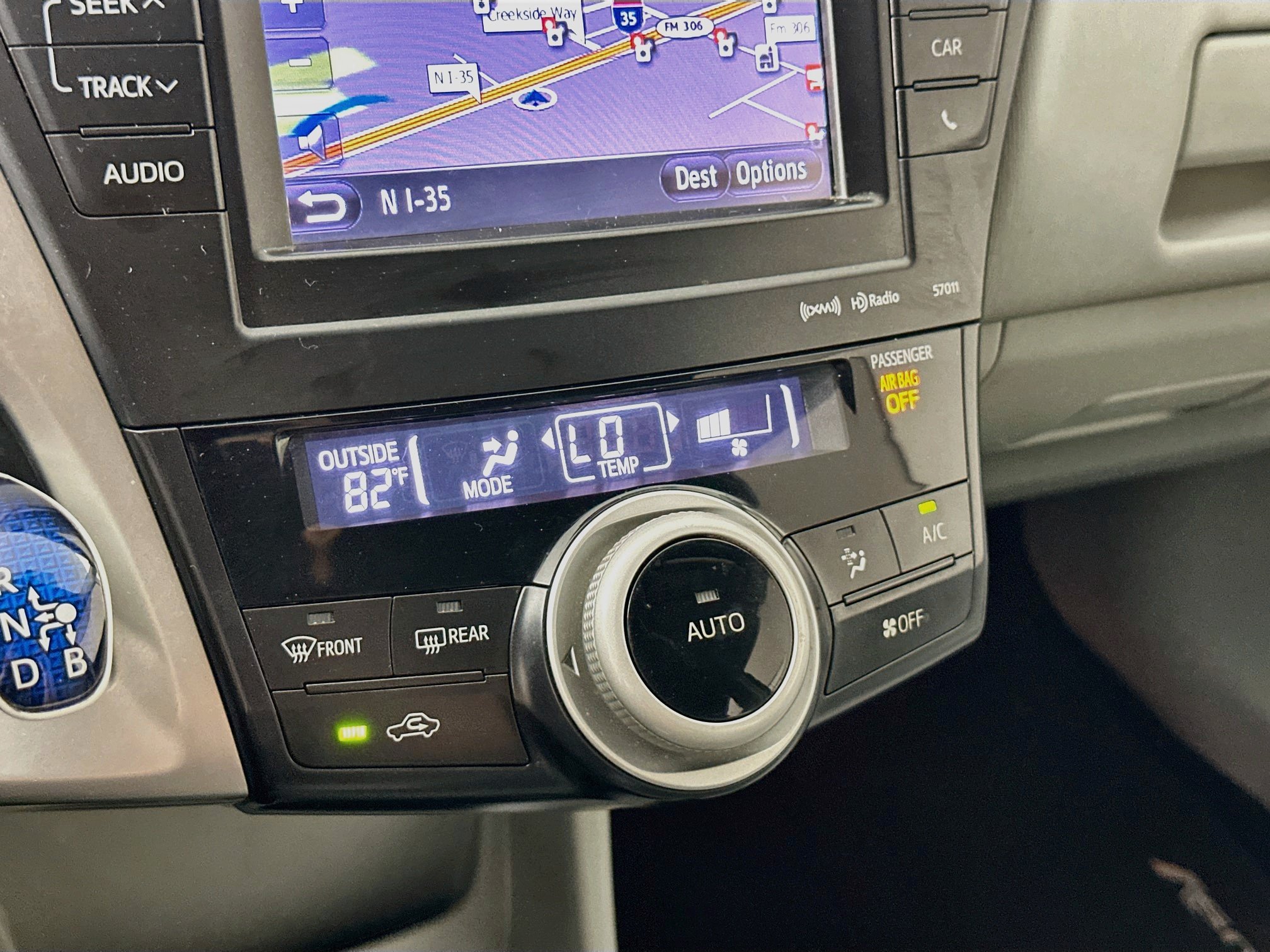 Used 2013 Toyota Prius V Five FWD image 23