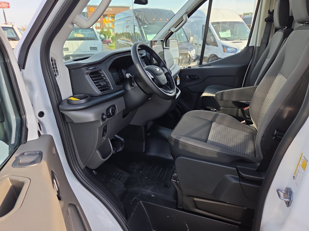 New 2027 Ford Transit 250 148 Medium Roof RWD image 21