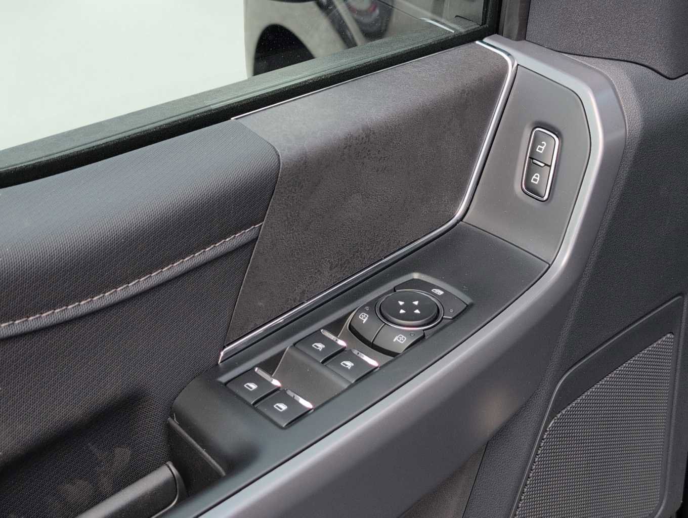 New 2025 Ford F150 XLT w/ Equipment Group 302A MID image 6