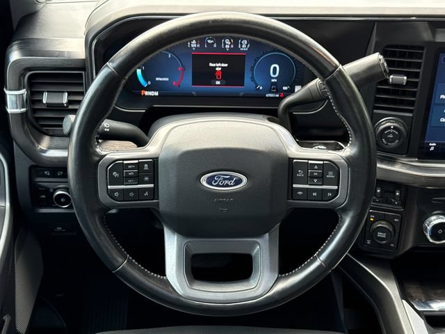 Used 2023 Ford F250 Lariat w/ Lariat Ultimate Package AWD/4WD image 15