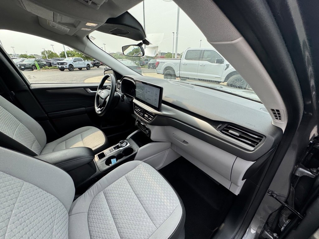 Used 2023 Ford Escape Active w/ Tech Pack #2 image 19