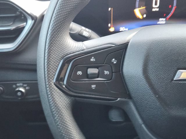 Used 2025 Chevrolet TrailBlazer LT w/ Driver Confidence Package FWD image 28
