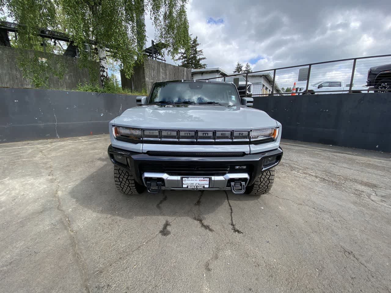 Used 2025 GMC Hummer EV 3X w/ Extreme Off-Road Package AWD/4WD image 9