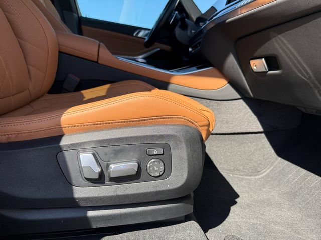 Certified 2024 BMW X5 xDrive40i w/ Premium Package AWD/4WD image 17