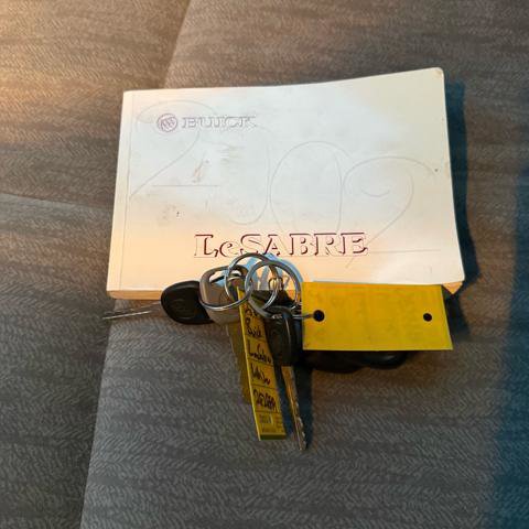 Used 2002 Buick Le Sabre Custom w/ Luxury Pkg FWD image 18