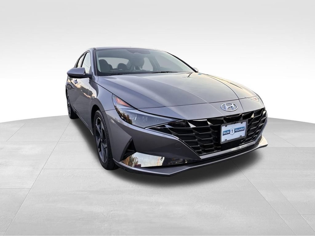 Used 2023 Hyundai Elantra Limited FWD image 1