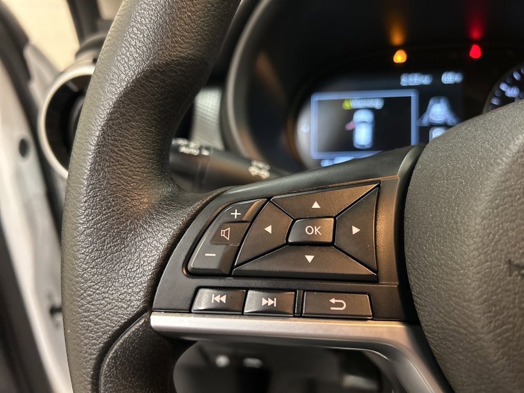 Used 2023 Nissan Kicks SV image 20